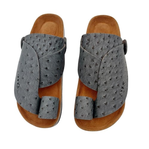 حذاء شرقي جلد النعام رصاصي