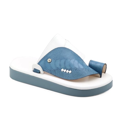 حذاء شرقي ساق النعام سماوي مع ابيض