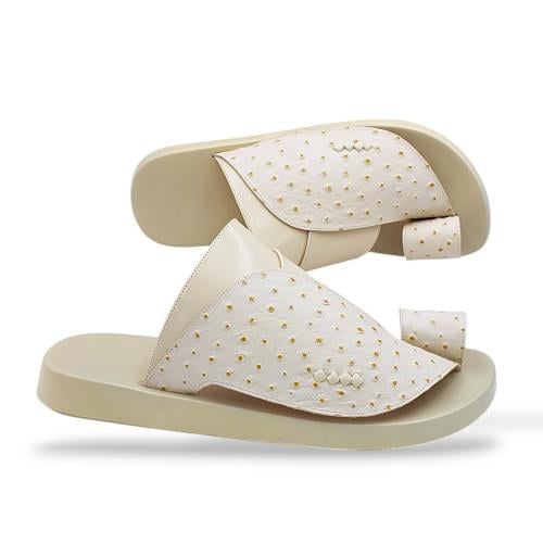 حذاء شرقي جلد نعام بيج