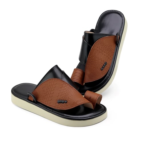 حذاء شرقي تلبيس ثعبان