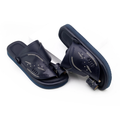 حذاء شرقي مطرز