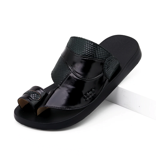 حذاء شرقي نفش اسود هندي