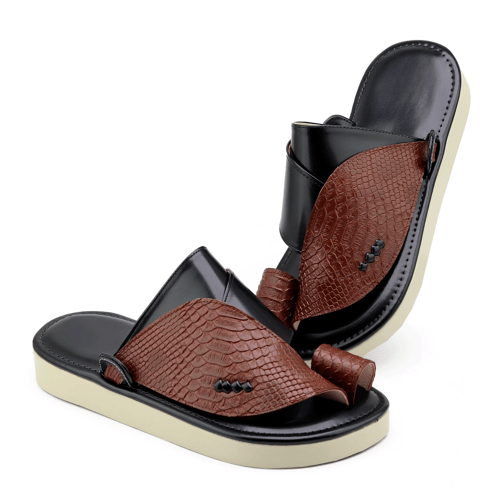 حذاء شرقي تلبيس عنابي مريح