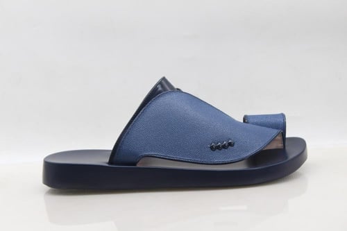 حذاء شرقي ارضيه فلكس كحلي