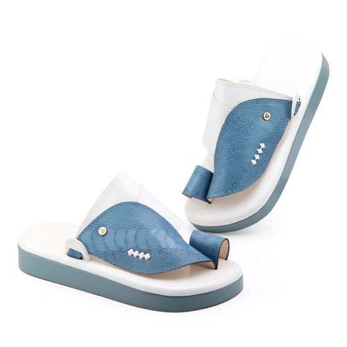 حذاء شرقي ساق النعام سماوي مع ابيض