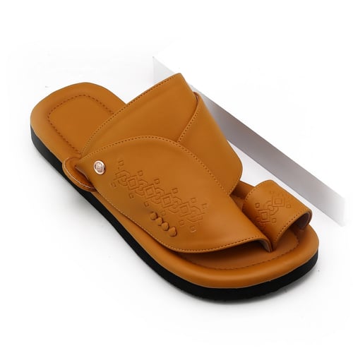 حذاء شرقي مطرز ليزر