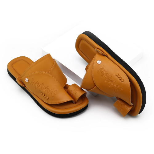 حذاء شرقي مطرز ليزر