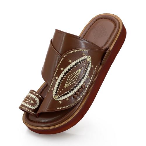 حذاء شرقي ( موديل خاص )