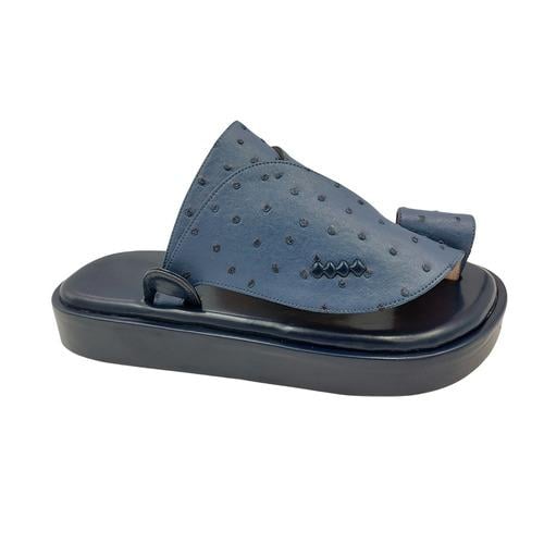 حذاء شرقي جلد نعام كحلي