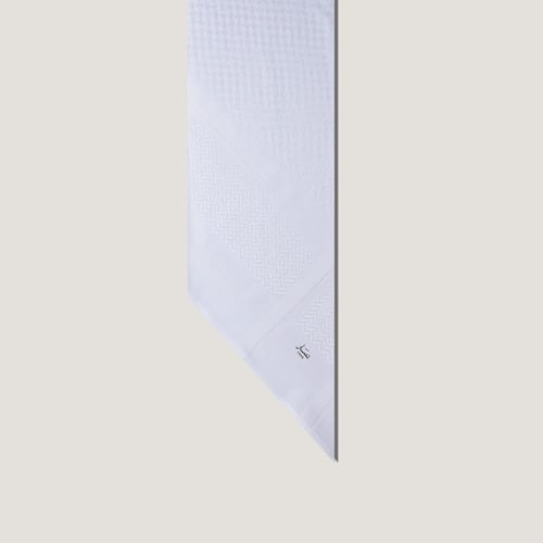 شماغ ديسار الابيض بلس 2025