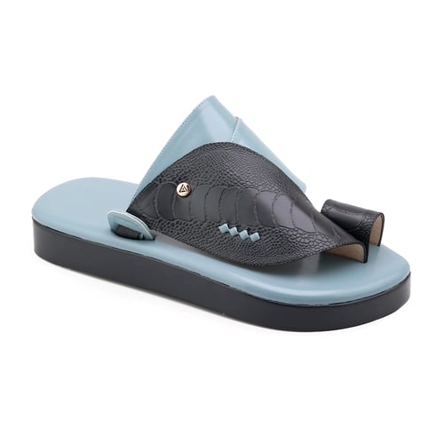 حذاء شرقي ساق النعام اسود مع سماوي