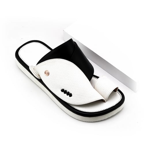 حذاء شرقي سادة