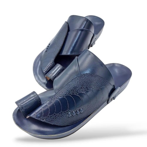 حذاء شرقي محفور ساق نعام كحلي