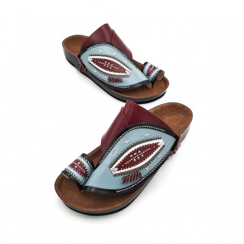 حذاء شرقي طبي بحري عنابي