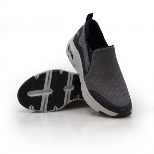 حذاء اسكتشرز موديل