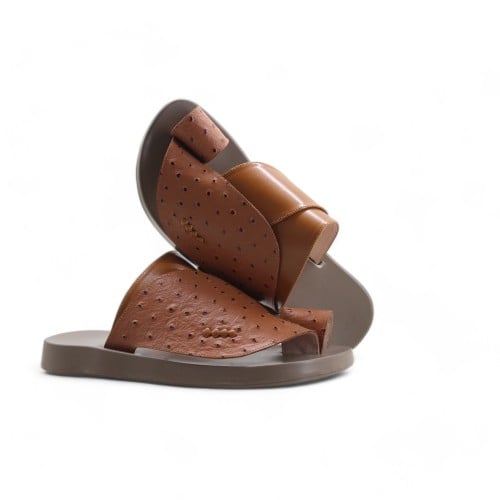 حذاء شرقي سادة