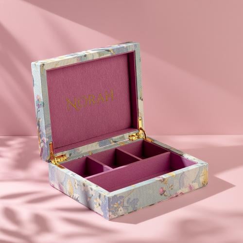 Mini turquoise jewelry box from the Quartz collection