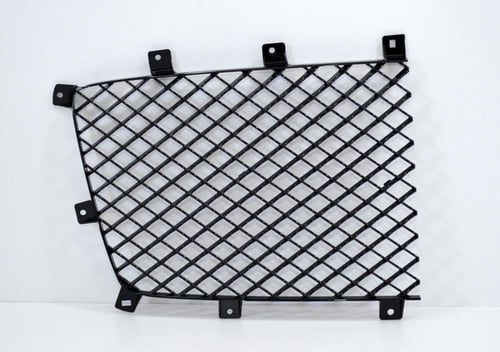 شبك رديتر يمين اسود بنتيجا 2016-2020