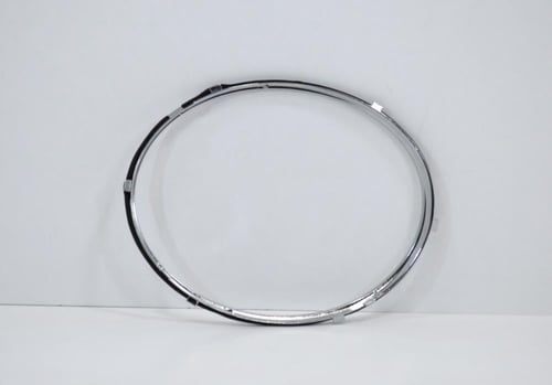 حلقة شمعة أمامي يمين كبير كروم بنتيجا 2016-2020