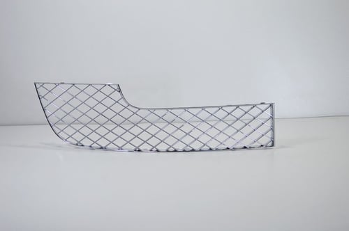 شبك صدام وسط يمين نيكل W12 جي تي 2012-2015