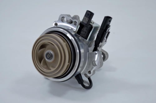 طرمبة ماء V6 اف بيس 2021-2024