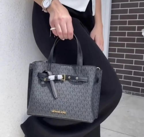 شنطه مايكل كورس