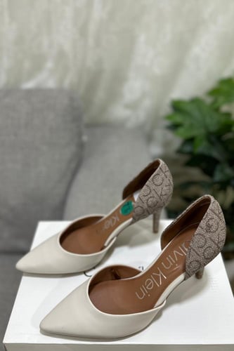 شوز كالفن كلاين size 38