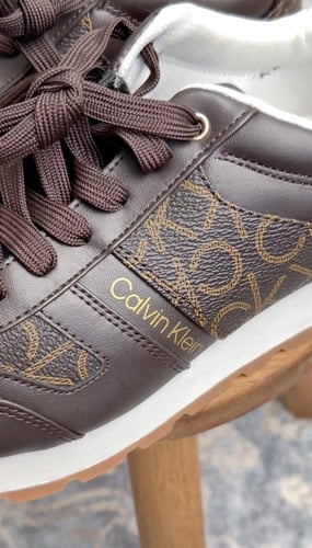 شوز كالفن كلاين size 40