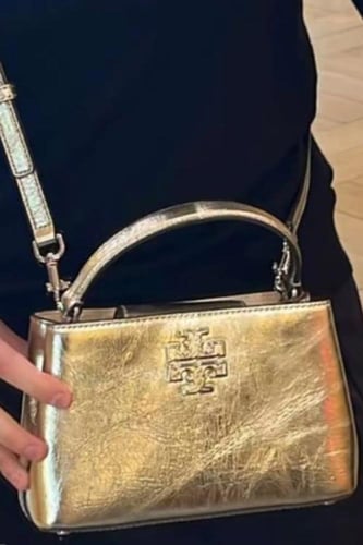 شنطه توري ذهبي