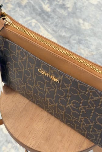 شنطه كالفن كلاين