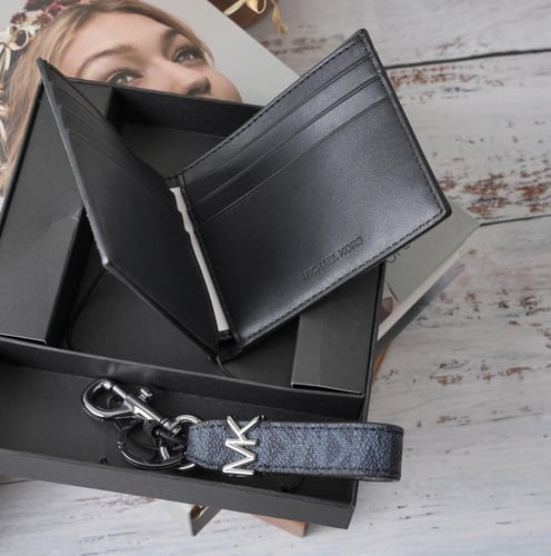 محفظه مايكل كورس