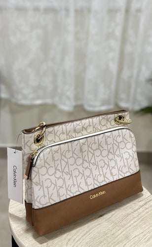 شنطه كالفن كلاين