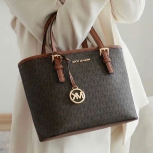 شنطه مايكل كورس بني