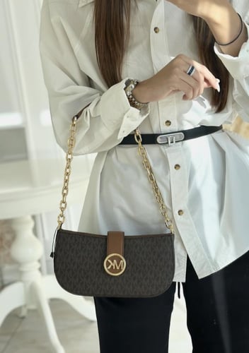 شنطه مايكل كورس بني