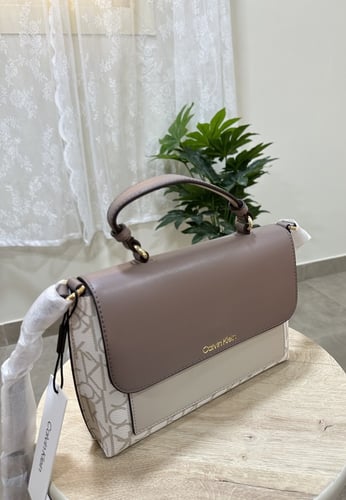 شنطه كالفن كلاين