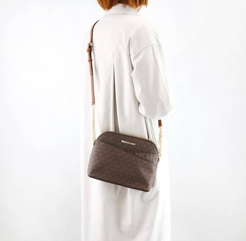 شنطه مايكل كورس