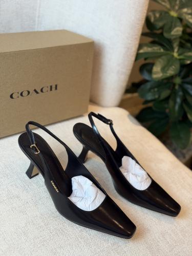 هيلز كوتش size 6.5