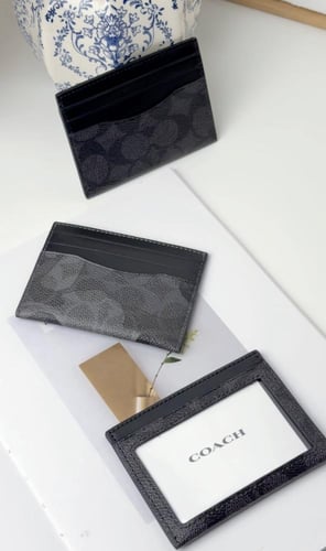 حامل بطاقات رجالي