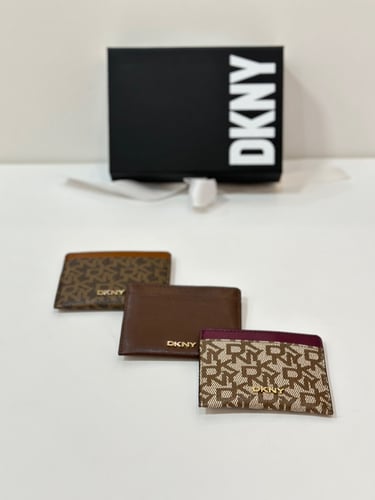 حامل بطاقات دكني عودي