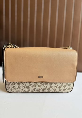 شنطه دكني بني