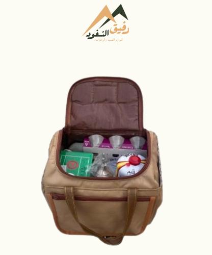 عزبة شاهي وقهوة وذفه (بيج)