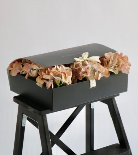 بوكس الورد مع كرت اهداء