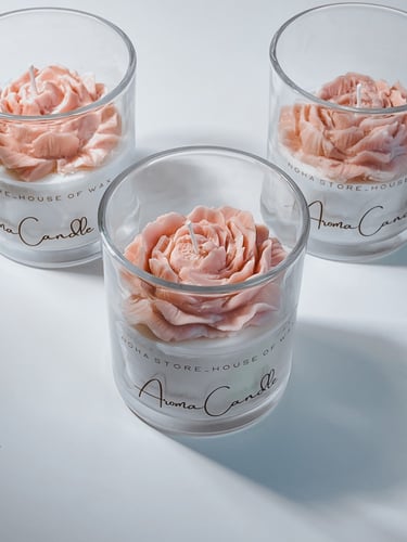 شمعة ساكورا برائحة الكرز الياباني