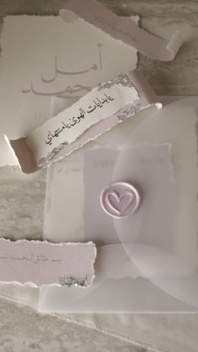 رسائل العمر ملونة مع بوكس اكريلك