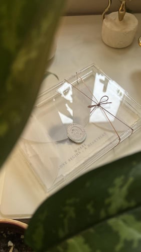 رسائل العمر لون واحد