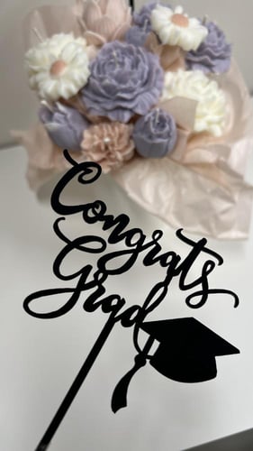 ميني بوكيه مع تغريسة التخرج