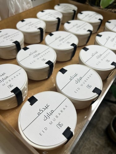 شموع بطباعة ثيم وعلى الشمعة ١٠ قطع