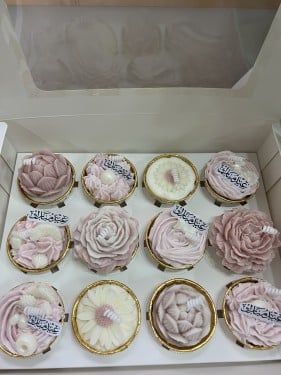 مجموعة كب كيك موف فاتح