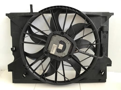 مروحة راديتر مرسيدس 211 رقم 2115050155