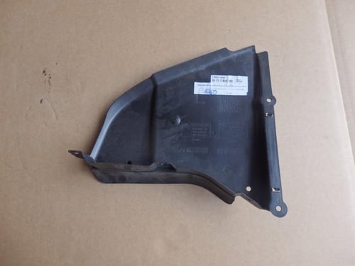 بطانة رفرف سفلية امامية يسار بي ام دبليو الفئة الخ...